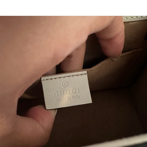 Authentic Gucci Sylvie White - Picture 4 of 8